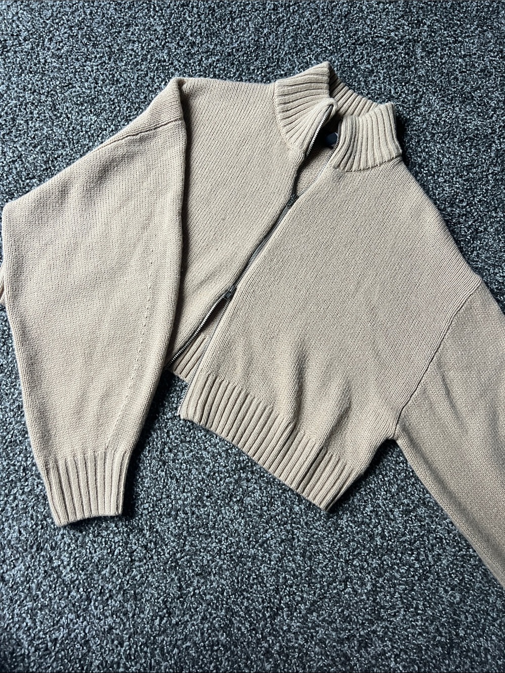Women's Zip-Front Cropped Knit Sweater - Beige